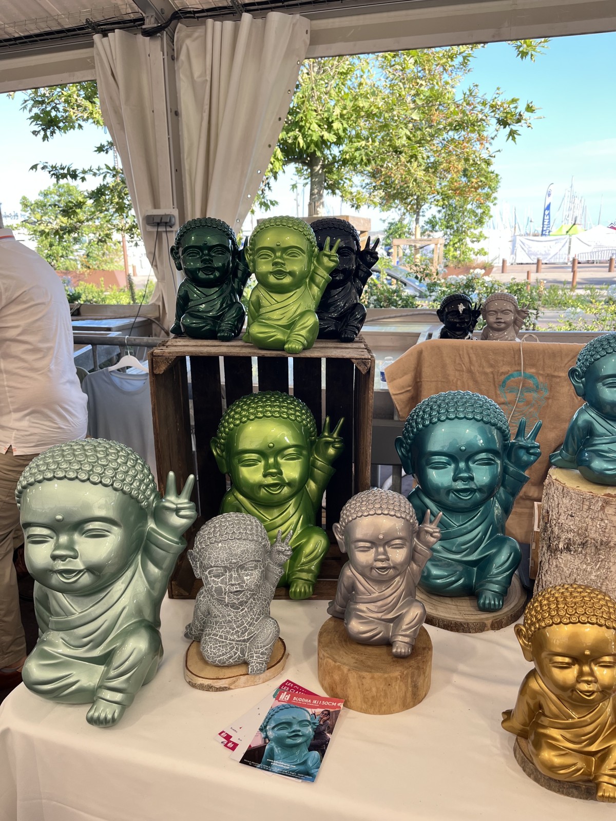 Obtenir un tarif pro pour commande de Bouddhas grand format destinés aux architectes et décorateurs à Monaco