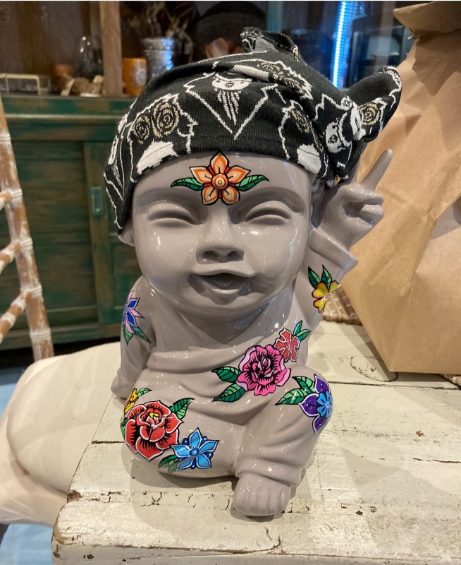 Intégrer un corner déco zen coloré avec produits fabriqués en France dans boutique indépendante à Aix